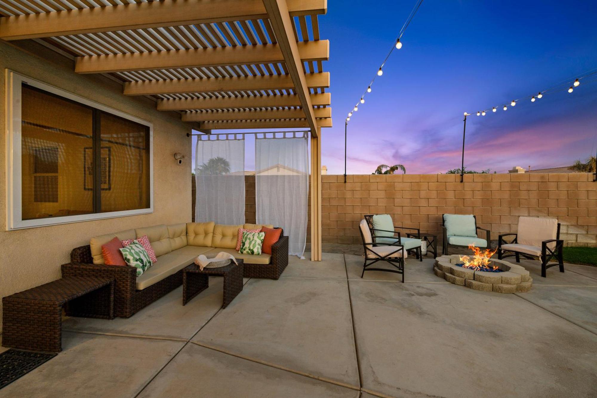 Casa Desert Muse With Heated Pool Spa Firepit Mini Golf And Games Indio Zewnętrze zdjęcie